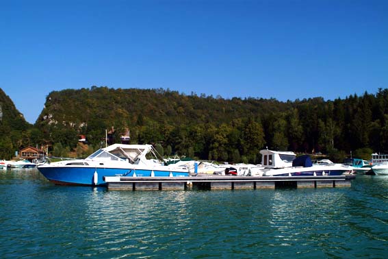 Collision mortelle entre deux bateaux sur le lac de Vouglans