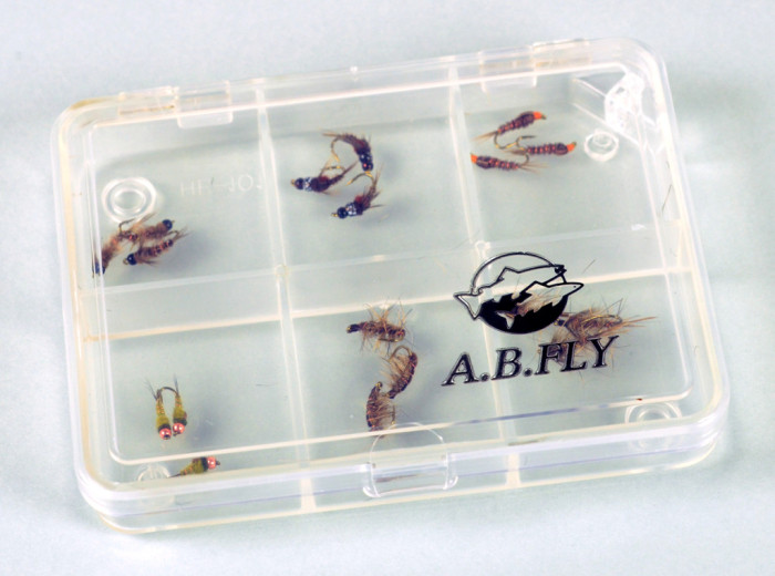 Boite à mouche : 18 mouches nymphe