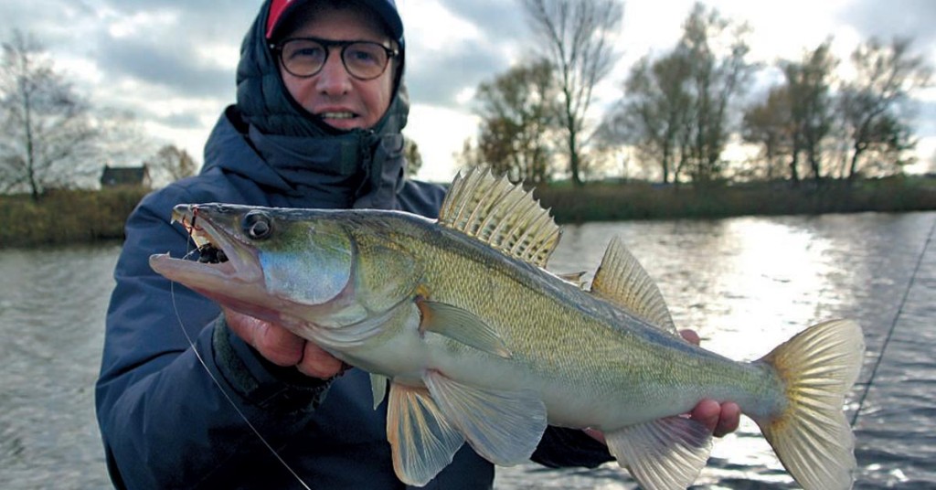 Vers une double crise de la pêche aux leurres ?