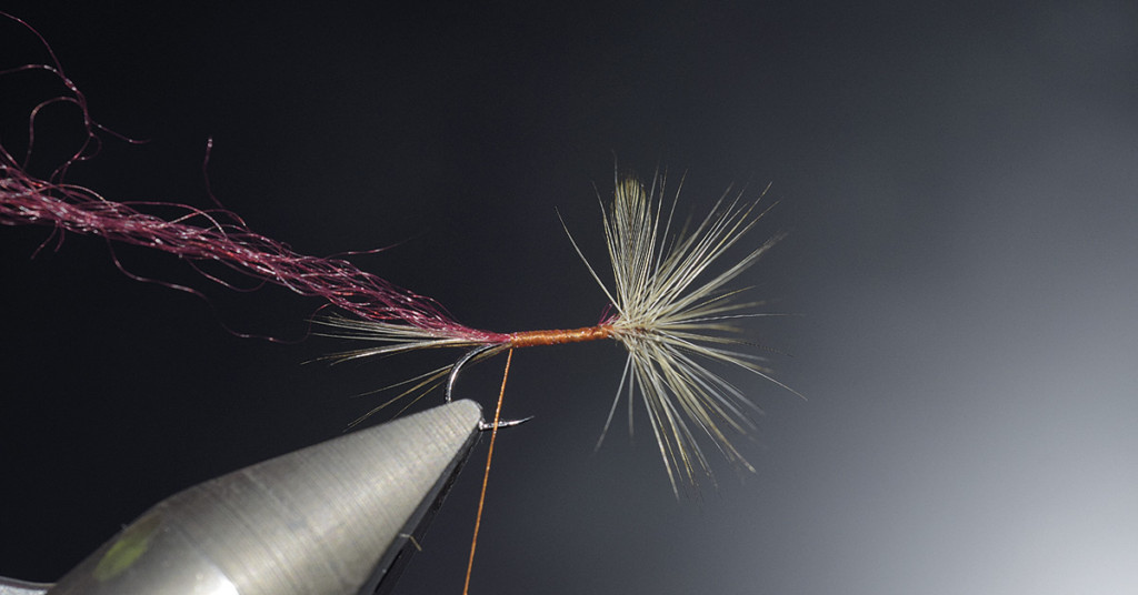 Pêches Sportives Vidéo n° 61 : Montage des streamers et nymphes “Caborde” et des mouches rustiques de Joël Delas